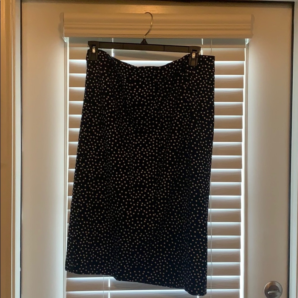 T Tahari skirt tummy control brand new with tags!